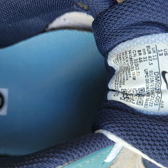 Nike Air Max 90 - Picture 6 of 12